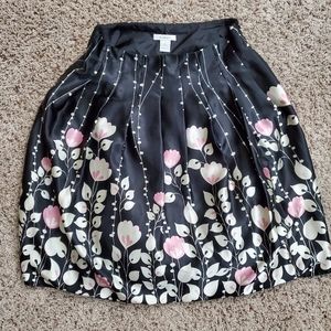 Dress Barn A-Line Black Floral Satin-Type Skirt Size 4